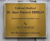 Plaquette professionnelle du Docteur EBERLIN Jean Gérard à Strasbourg. Psychothérapeute, Hypnothérapeute, Ostéopathe et Acupuncteur.
